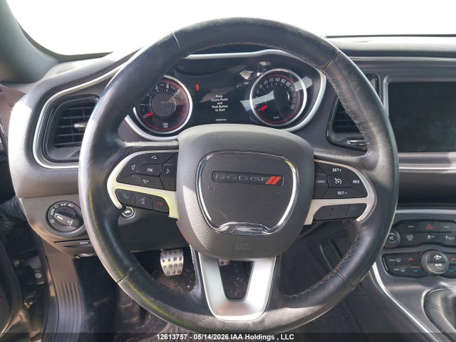 2016 Dodge Challenger R/t მანქანა იყიდება აუქციონზე, vin: 2C3CDZBT1GH271527, აუქციონის ნომერი: 12613757