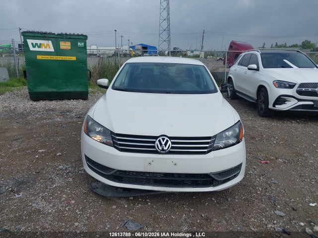 Продажа на аукционе авто 2013 Volkswagen Passat, vin: 1VWAH7A37DC046229, номер лота: 12613788
