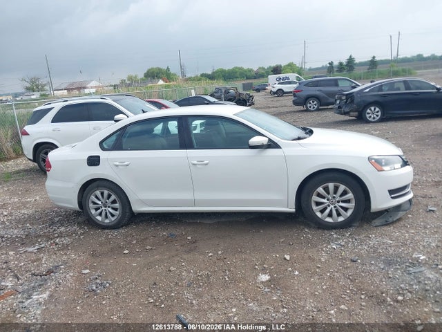 Продажа на аукционе авто 2013 Volkswagen Passat, vin: 1VWAH7A37DC046229, номер лота: 12613788