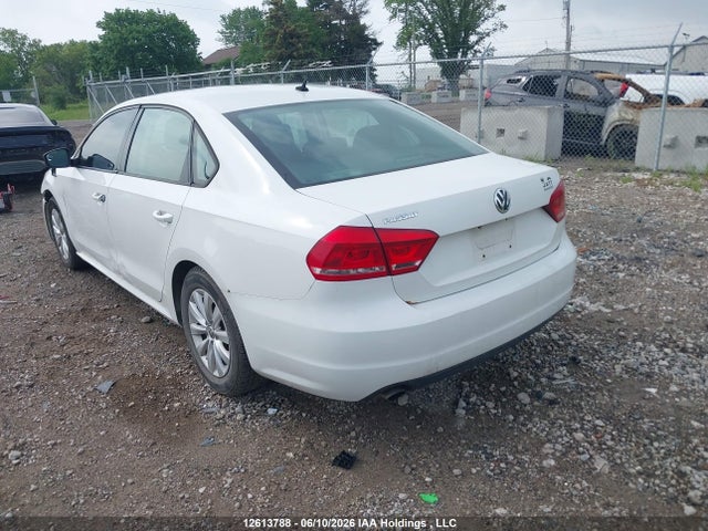 Продажа на аукционе авто 2013 Volkswagen Passat, vin: 1VWAH7A37DC046229, номер лота: 12613788
