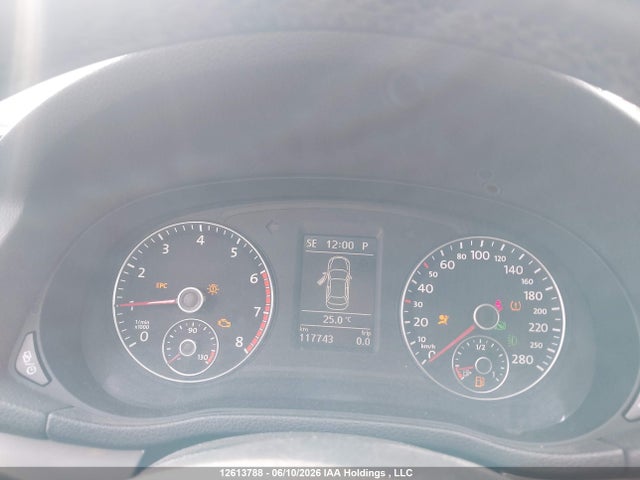 Продажа на аукционе авто 2013 Volkswagen Passat, vin: 1VWAH7A37DC046229, номер лота: 12613788