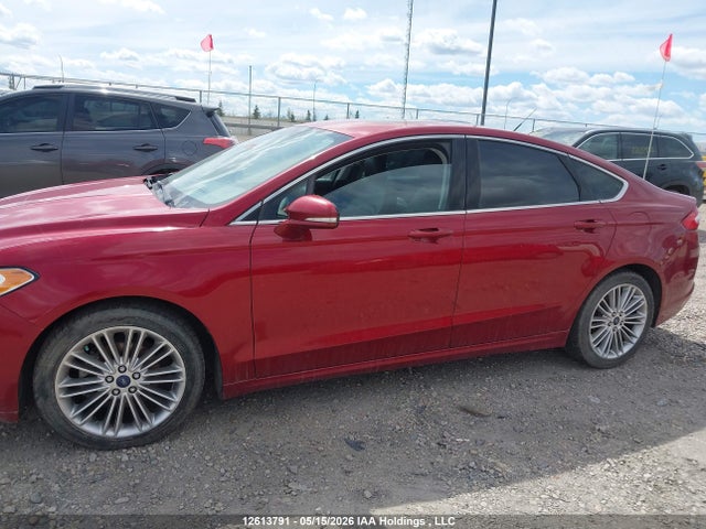 3FA6P0HDXER370513 Ford FUSION SE