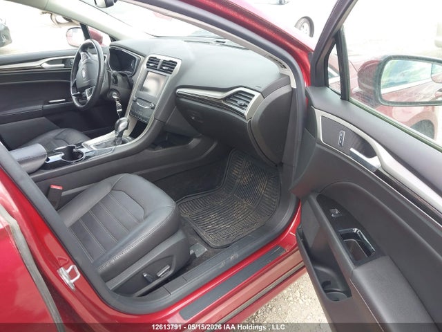 3FA6P0HDXER370513 Ford FUSION SE