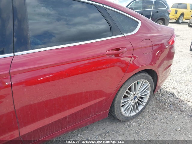 3FA6P0HDXER370513 Ford FUSION SE