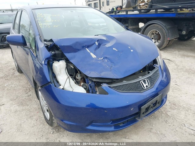 2014 Honda Fit Lx მანქანა იყიდება აუქციონზე, vin: LUCGE8H52E3001926, აუქციონის ნომერი: 12613799