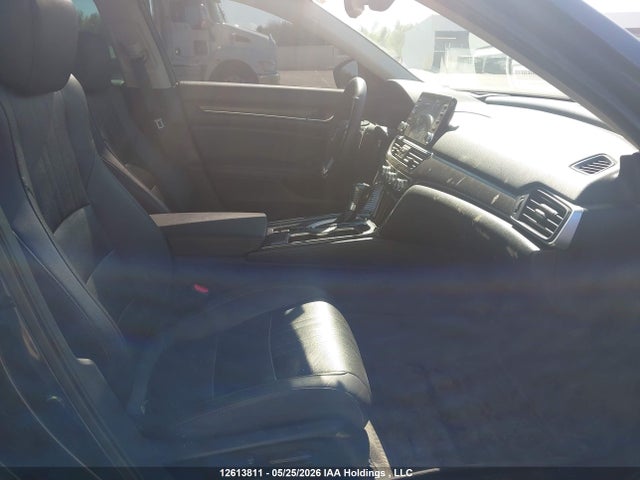 Продажа на аукционе авто 2019 Honda Accord Touring, vin: 1HGCV1F91KA803893, номер лота: 12613811