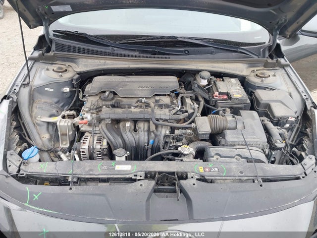 KMHLM4AG8PU574834 Hyundai Elantra Preferred Ivt