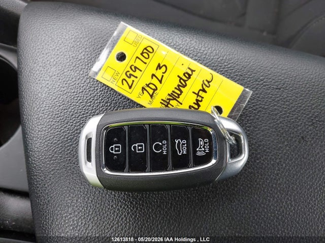 KMHLM4AG8PU574834 Hyundai Elantra Preferred Ivt