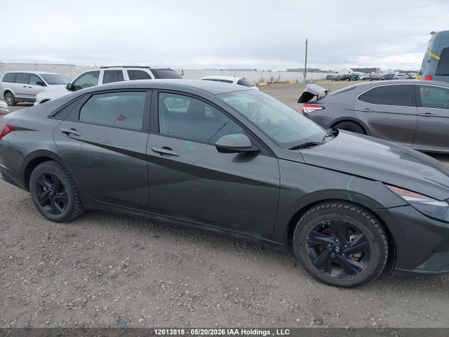 KMHLM4AG8PU574834 Hyundai Elantra Preferred Ivt