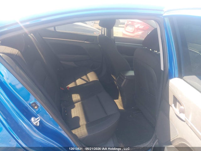 12613831 :رقم المزاد ، KMHD84LF8HU208497 vin ، 2017 Hyundai Elantra Gl مزاد بيع