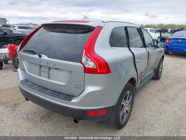 Aukcja sprzedaży 2013 Volvo Xc60 T6/t6 Platinum/t6 Premier Plus/t6 R-design/t6 R-design Platinum/t6 R-design Premier Plus, vin: YV4902DZ1D2436052, numer aukcji: 12613838