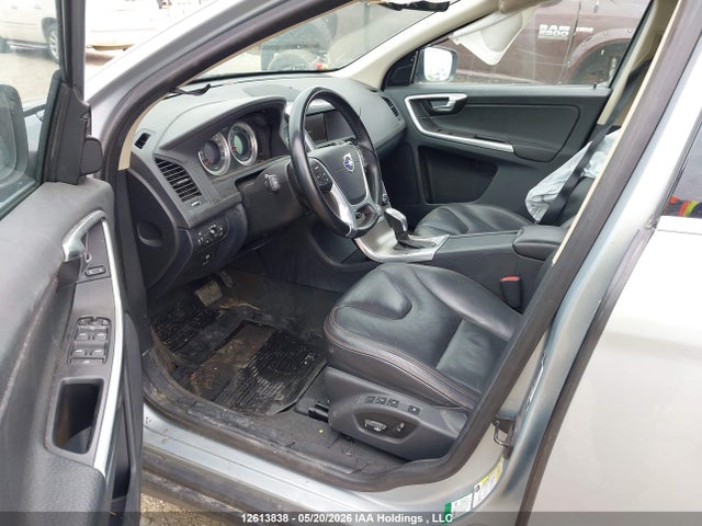 Aukcja sprzedaży 2013 Volvo Xc60 T6/t6 Platinum/t6 Premier Plus/t6 R-design/t6 R-design Platinum/t6 R-design Premier Plus, vin: YV4902DZ1D2436052, numer aukcji: 12613838