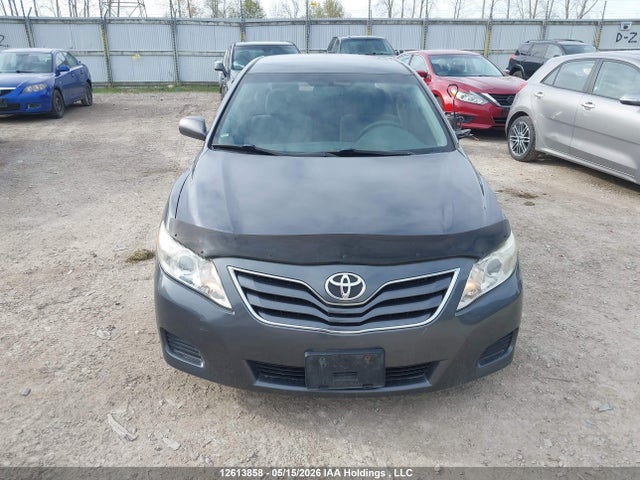 Aukcja sprzedaży 2011 Toyota Camry Se/le/xle, vin: 4T1BF3EK5BU730058, numer aukcji: 12613858