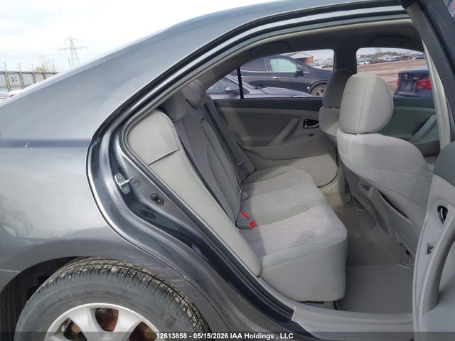 Aukcja sprzedaży 2011 Toyota Camry Se/le/xle, vin: 4T1BF3EK5BU730058, numer aukcji: 12613858