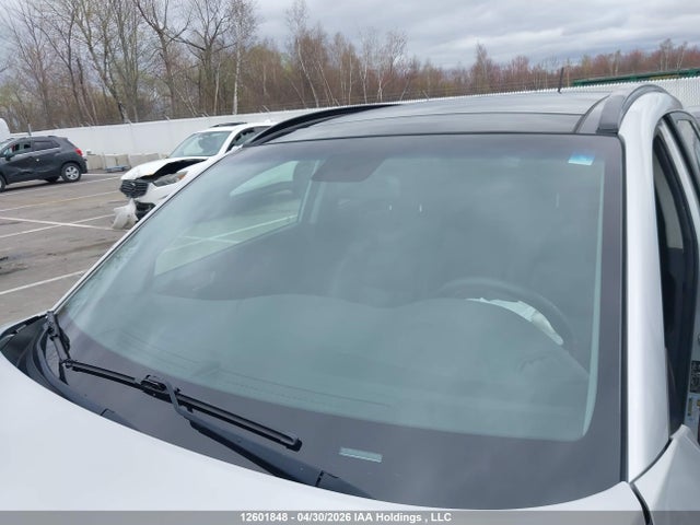 KM8J3CA42HU508226 Hyundai TUCSON SE