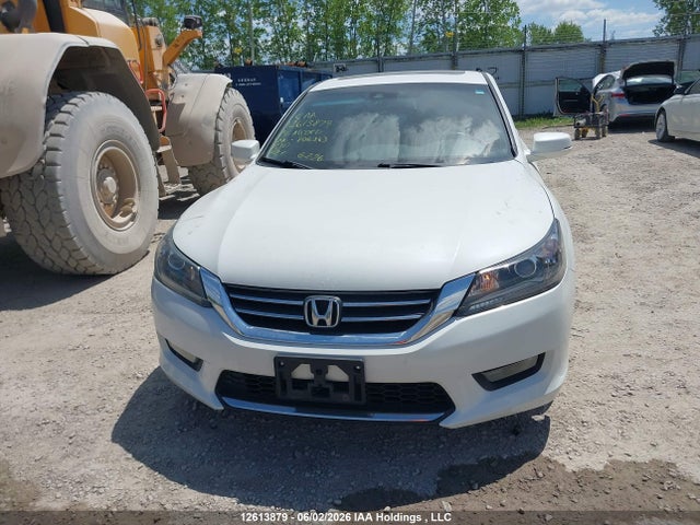 1HGCR2F8XEA806863 Honda ACCORD EXL