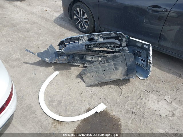 12613882 :رقم المزاد ، WA1ECCFS6JR017500 vin ، 2018 Audi Q3 Premium مزاد بيع