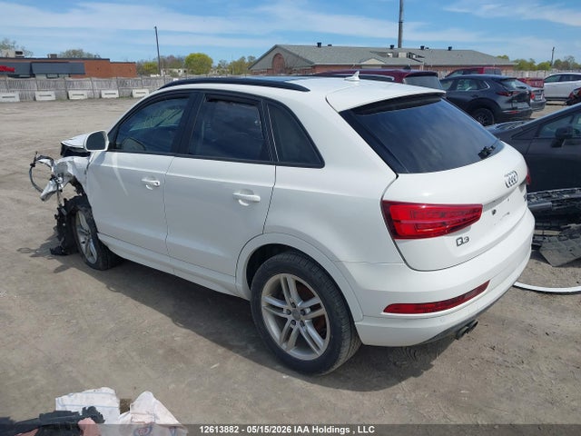 12613882 :رقم المزاد ، WA1ECCFS6JR017500 vin ، 2018 Audi Q3 Premium مزاد بيع