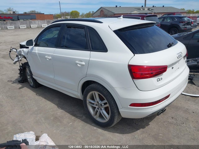 12613882 :رقم المزاد ، WA1ECCFS6JR017500 vin ، 2018 Audi Q3 Premium مزاد بيع