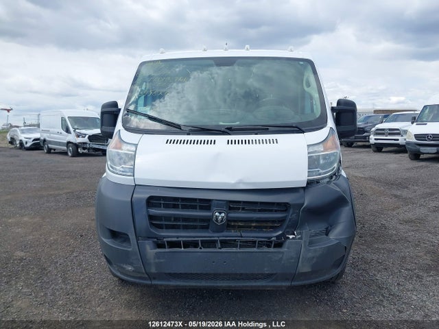3C6TRVAGXJE106399 RAM Promaster 1500 Low Roof