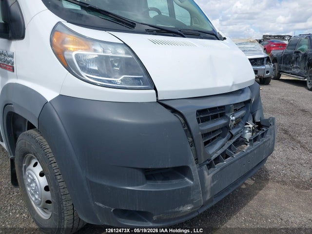 3C6TRVAGXJE106399 RAM Promaster 1500 Low Roof