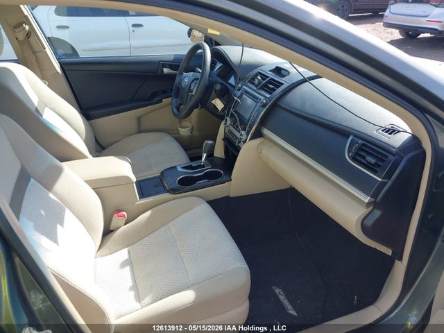 2012 Toyota Camry Le მანქანა იყიდება აუქციონზე, vin: 4T1BF1FK2CU586585, აუქციონის ნომერი: 12613912