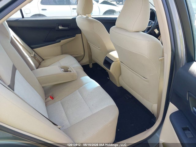 2012 Toyota Camry Le მანქანა იყიდება აუქციონზე, vin: 4T1BF1FK2CU586585, აუქციონის ნომერი: 12613912