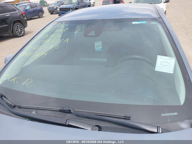 12613916 :رقم المزاد ، 5YFBPMBEXMP186906 vin ، 2021 Toyota Corolla Le مزاد بيع