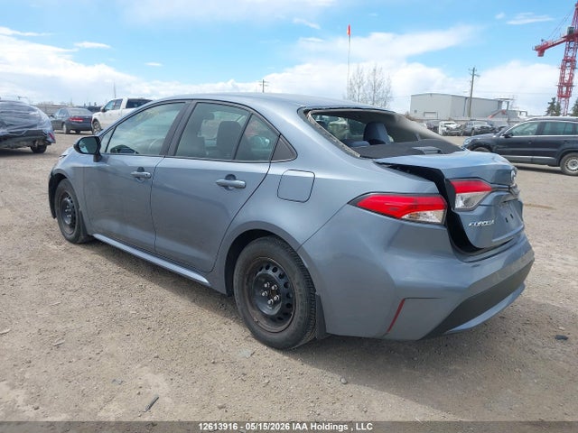 12613916 :رقم المزاد ، 5YFBPMBEXMP186906 vin ، 2021 Toyota Corolla Le مزاد بيع