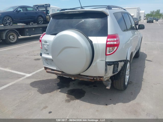 12613917 :رقم المزاد ، 2T3RF4DV1BW172149 vin ، 2011 Toyota Rav4 مزاد بيع