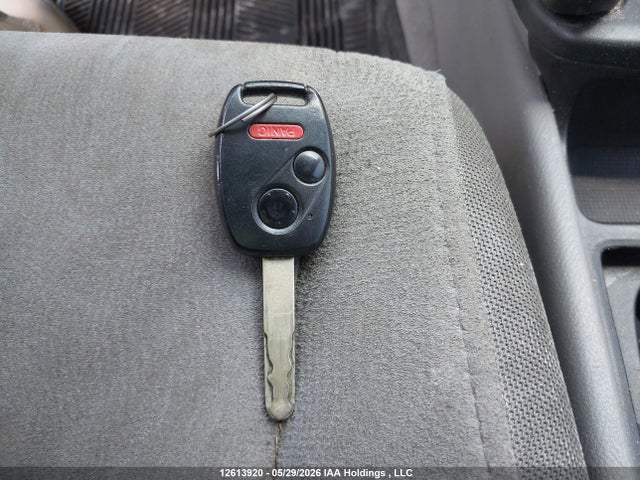 Продажа на аукционе авто 2006 Honda Civic Lx, vin: 2HGFA16516H021672, номер лота: 12613920