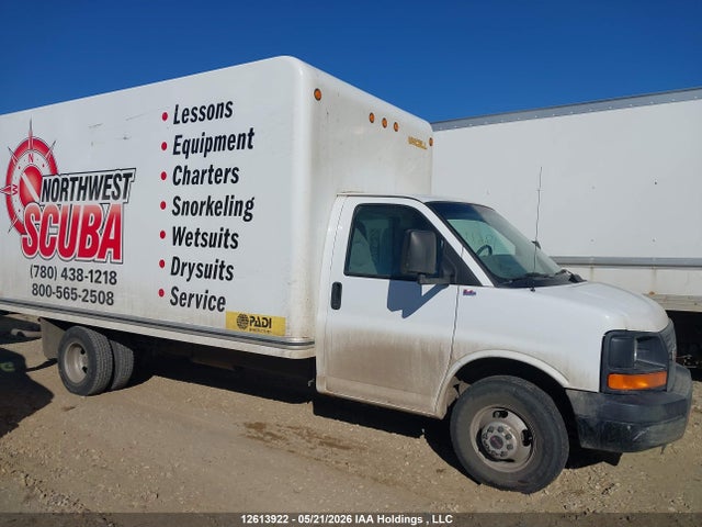 Продажа на аукционе авто 2005 Gmc Savana Cutaway G3500, vin: 1GDJG31U351168523, номер лота: 12613922