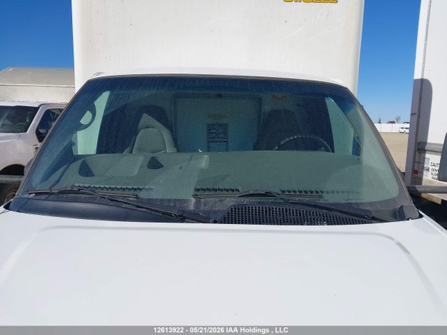 Продажа на аукционе авто 2005 Gmc Savana Cutaway G3500, vin: 1GDJG31U351168523, номер лота: 12613922