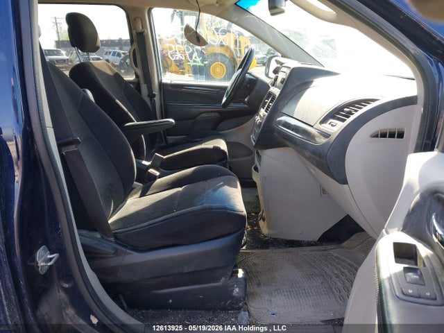 2C4RDGBG5ER142677 Dodge Grand Caravan Se