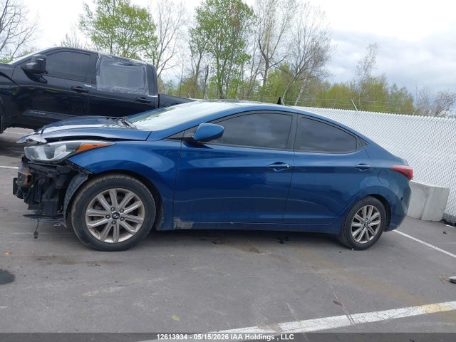 2016 Hyundai Elantra Se/sport/limited მანქანა იყიდება აუქციონზე, vin: KMHDH4AE5GU556105, აუქციონის ნომერი: 12613934