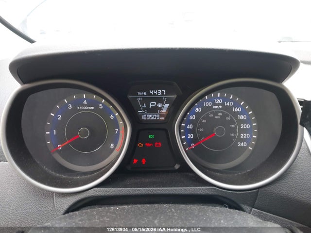 2016 Hyundai Elantra Se/sport/limited მანქანა იყიდება აუქციონზე, vin: KMHDH4AE5GU556105, აუქციონის ნომერი: 12613934