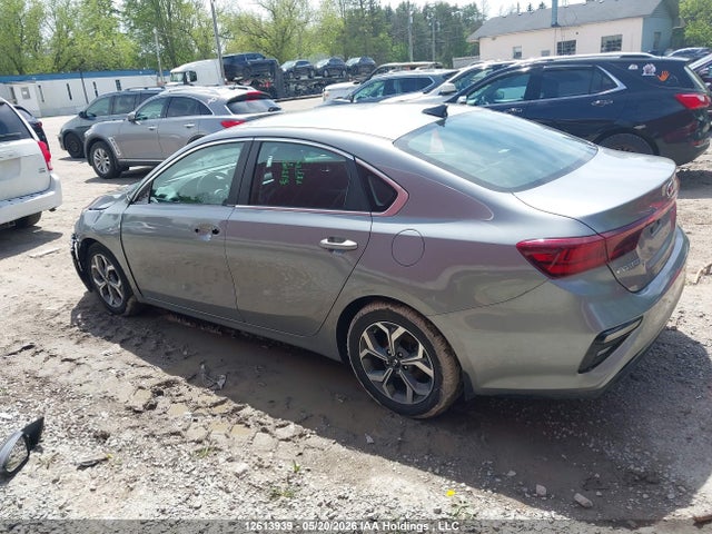 3KPF54ADXME394012 KIA FORTE EX