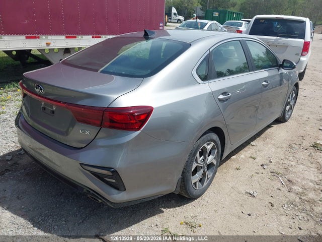 3KPF54ADXME394012 KIA FORTE EX