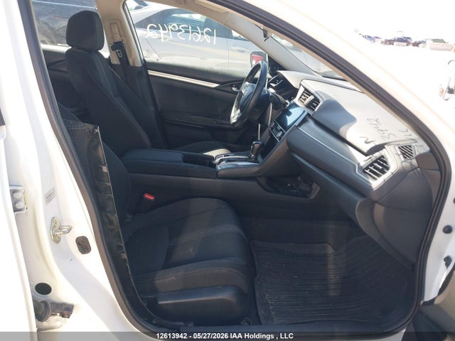 2HGFC2F61JH040059 Honda CIVIC SE