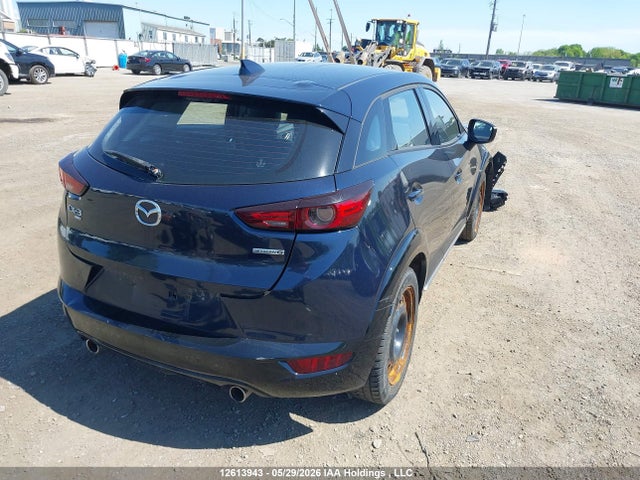 12613943 :رقم المزاد ، JM1DKFD70N1603845 vin ، 2022 Mazda Cx-3 Gt مزاد بيع