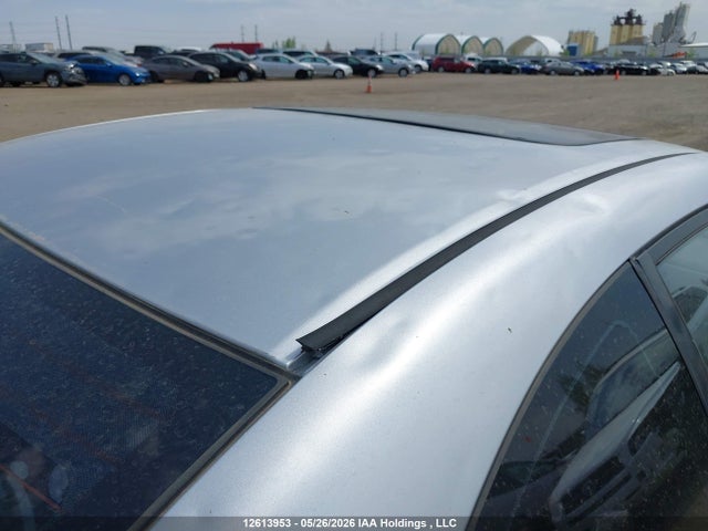 2003 Honda Civic Si/si-g მანქანა იყიდება აუქციონზე, vin: 1HGEM229X3L807440, აუქციონის ნომერი: 12613953