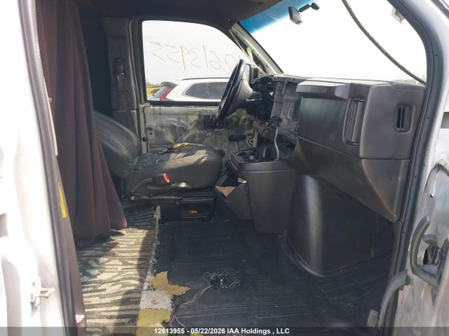Продажа на аукционе авто 2006 Chevrolet Express Work Van, vin: 1GCFG15X961178672, номер лота: 12613955