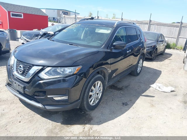 5N1AT2MV9HC734560 Nissan Rogue