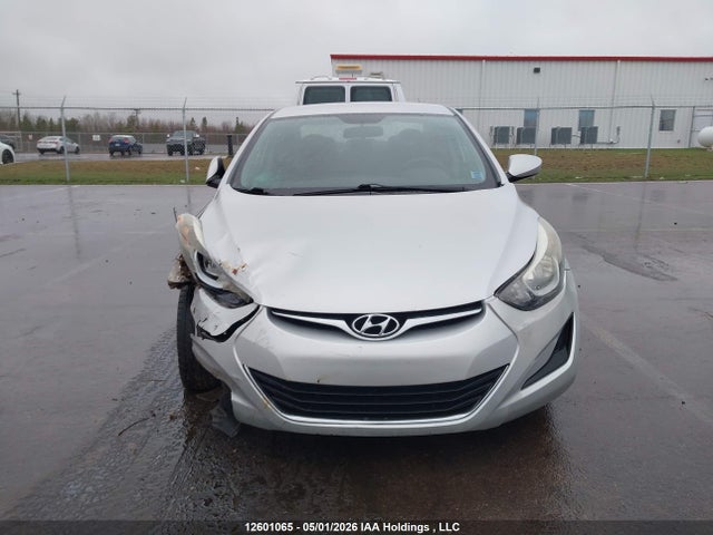 2016 Hyundai Elantra Gl მანქანა იყიდება აუქციონზე, vin: 5NPDH4AE9GH692137, აუქციონის ნომერი: 12601065