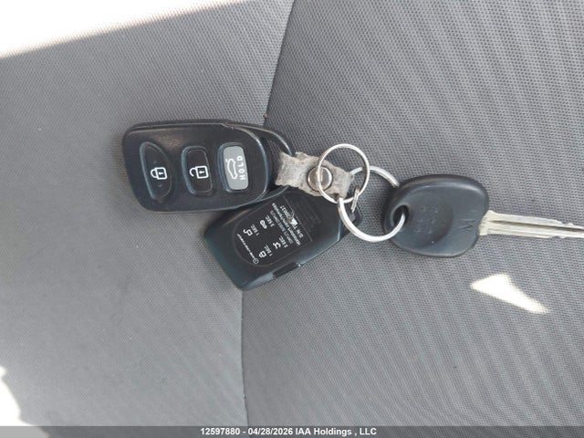 2013 Hyundai Elantra Gls მანქანა იყიდება აუქციონზე, vin: 5NPDH4AE2DH343803, აუქციონის ნომერი: 12597880