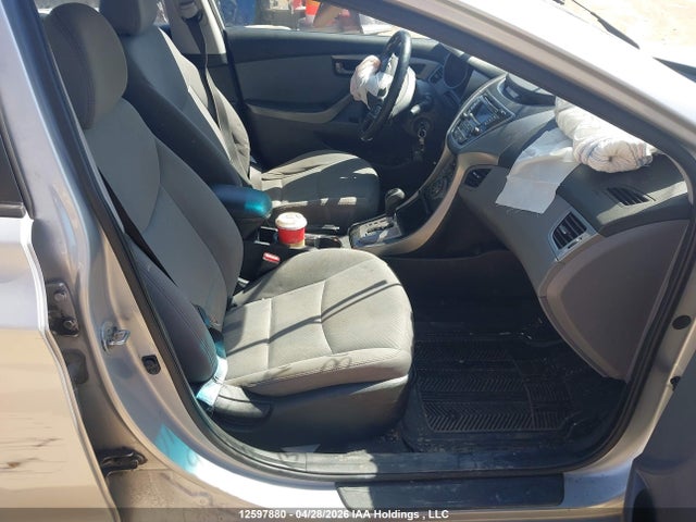 2013 Hyundai Elantra Gls მანქანა იყიდება აუქციონზე, vin: 5NPDH4AE2DH343803, აუქციონის ნომერი: 12597880