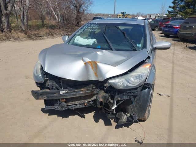 2013 Hyundai Elantra Gls მანქანა იყიდება აუქციონზე, vin: 5NPDH4AE2DH343803, აუქციონის ნომერი: 12597880
