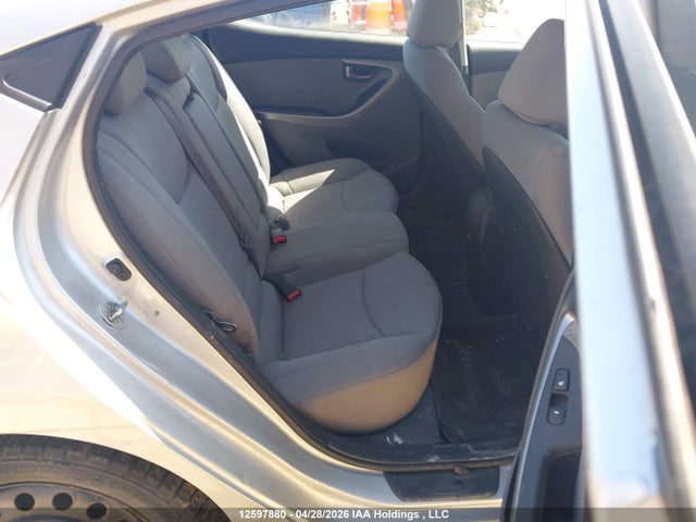 2013 Hyundai Elantra Gls მანქანა იყიდება აუქციონზე, vin: 5NPDH4AE2DH343803, აუქციონის ნომერი: 12597880