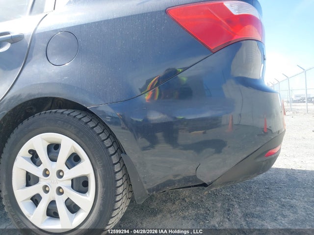 KNADM4A38F6470527 KIA Rio Ex/ex+/lx/lx+/sx