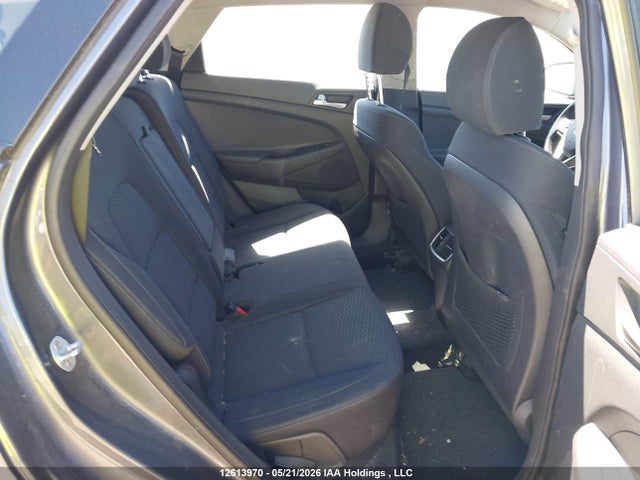 KM8J3CA41KU046295 Hyundai Tucson Preferred